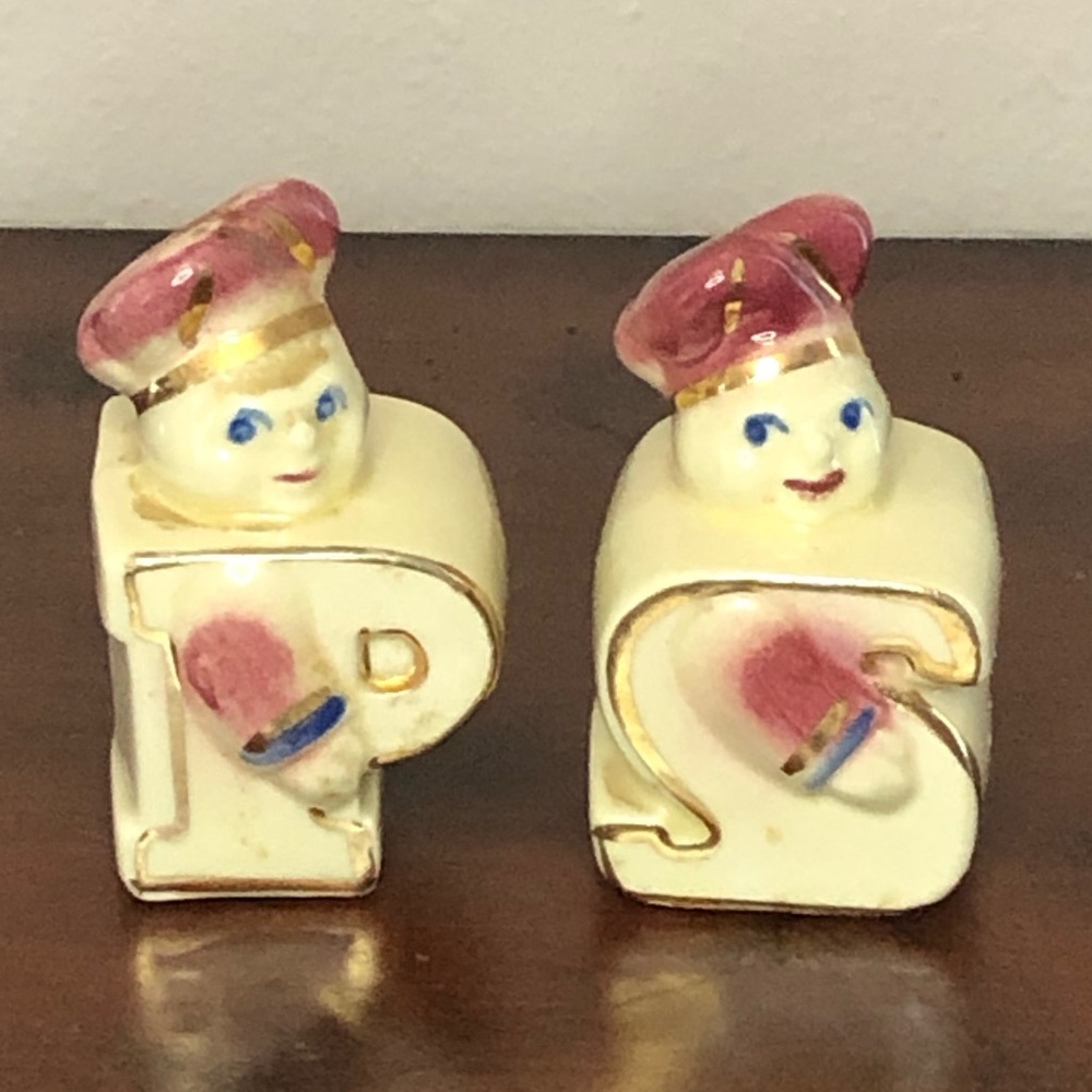 Vintage King and Queen Salt & Pepper Shakers